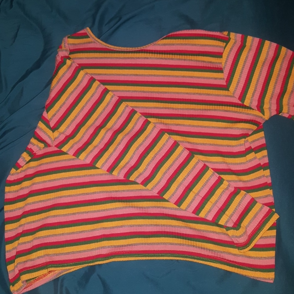 Crop top shirt